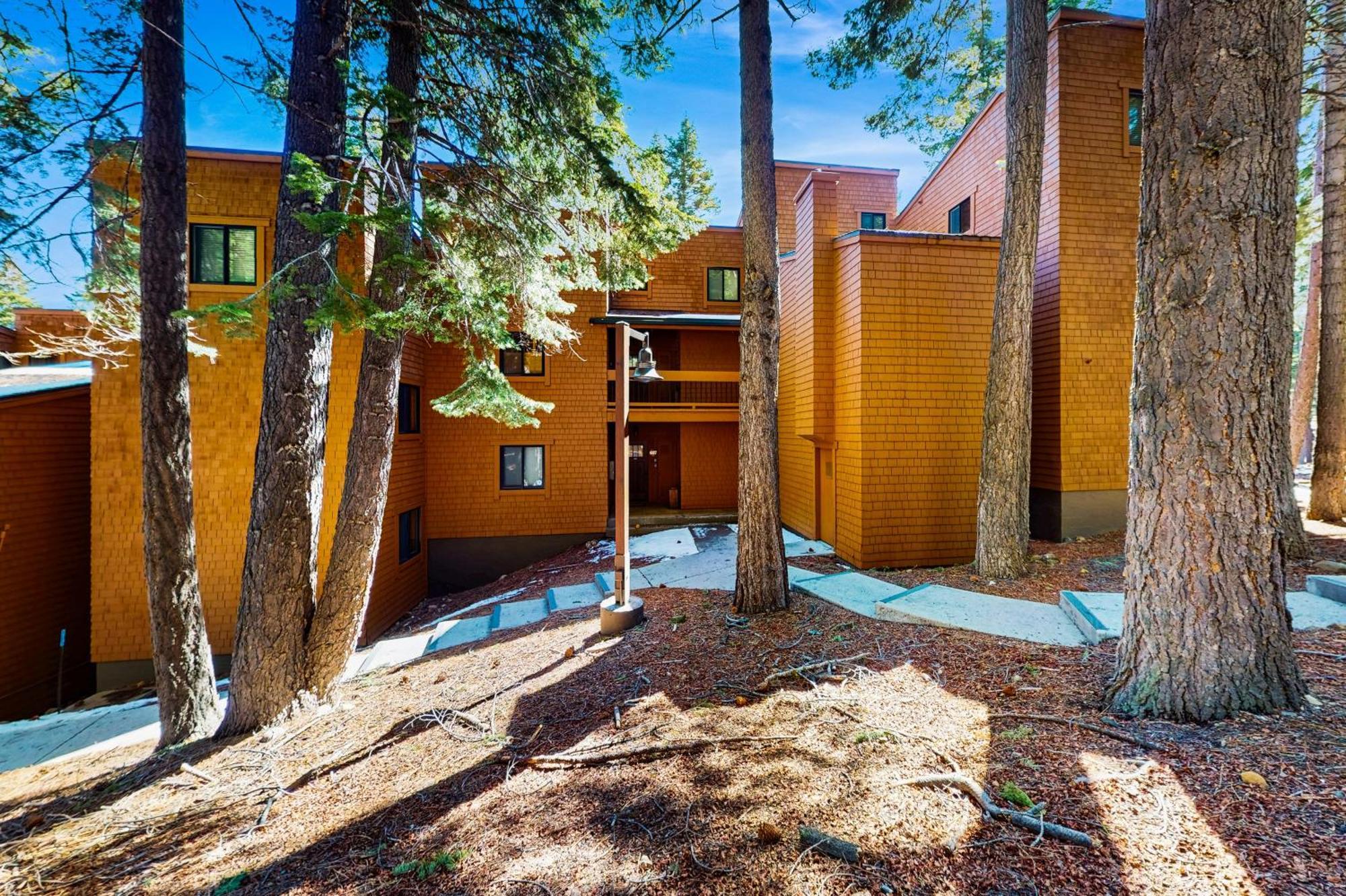 Cozy Condo in Ski Trails Truckee Zewnętrze zdjęcie